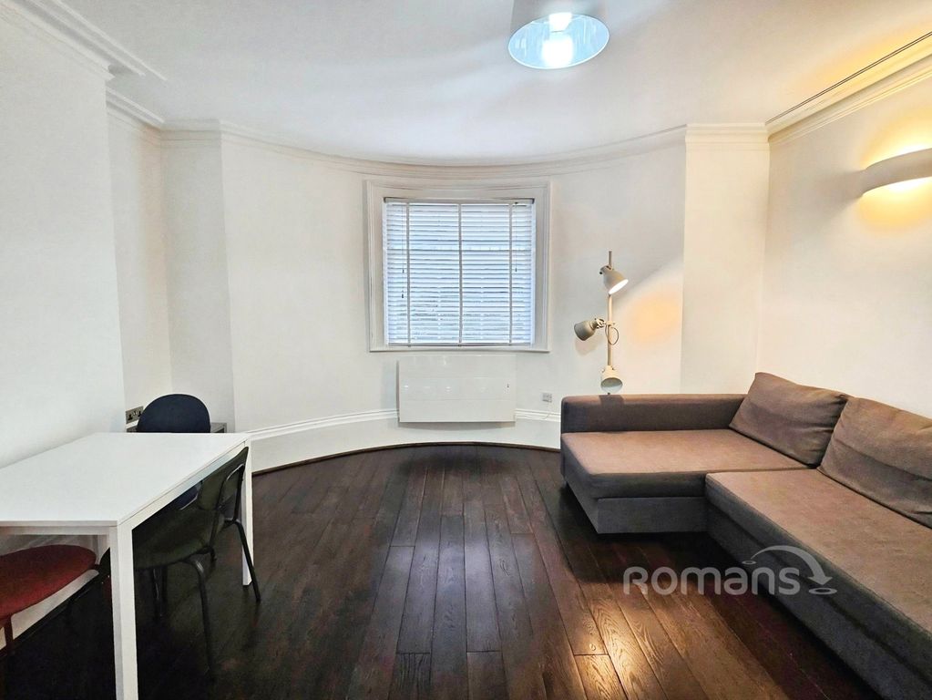 Property photo 2 of 7 Pbox-Img.Jpg