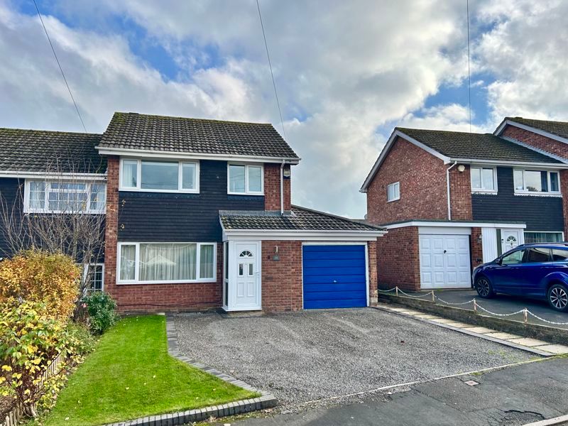 Property photo 1 of 17 Front