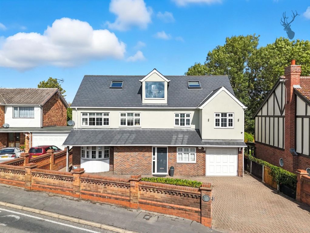 Property photo 1 of 30