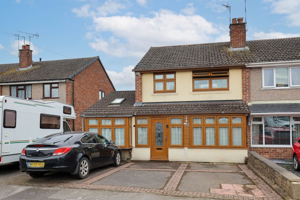 Property photo 1 of 16 Front
