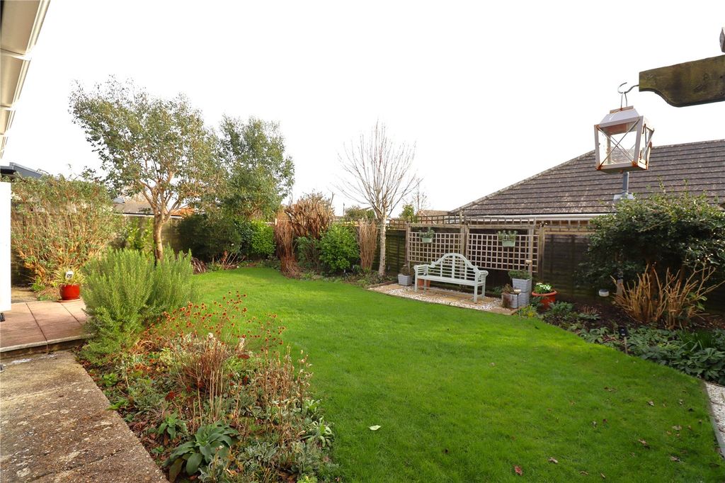 Property photo 2 of 13 Picture No. 08
