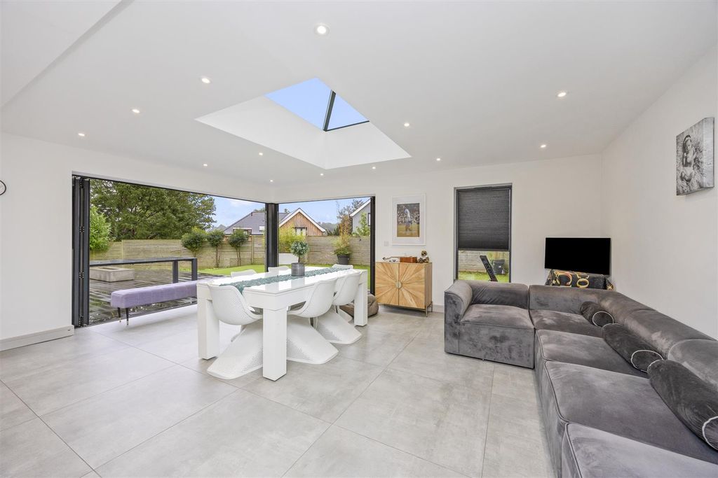 Property photo 3 of 23 Colebrook Road_17_014.Jpg