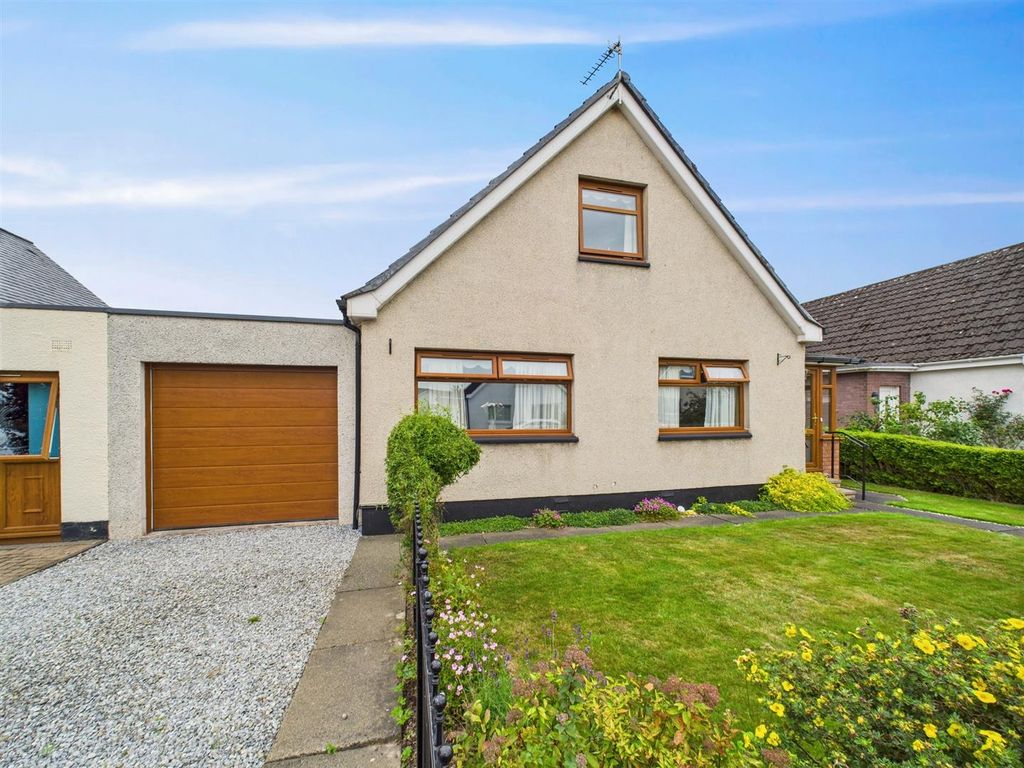 Property photo 1 of 16 Cam01486G0-Pr0790-Still018.Jpg