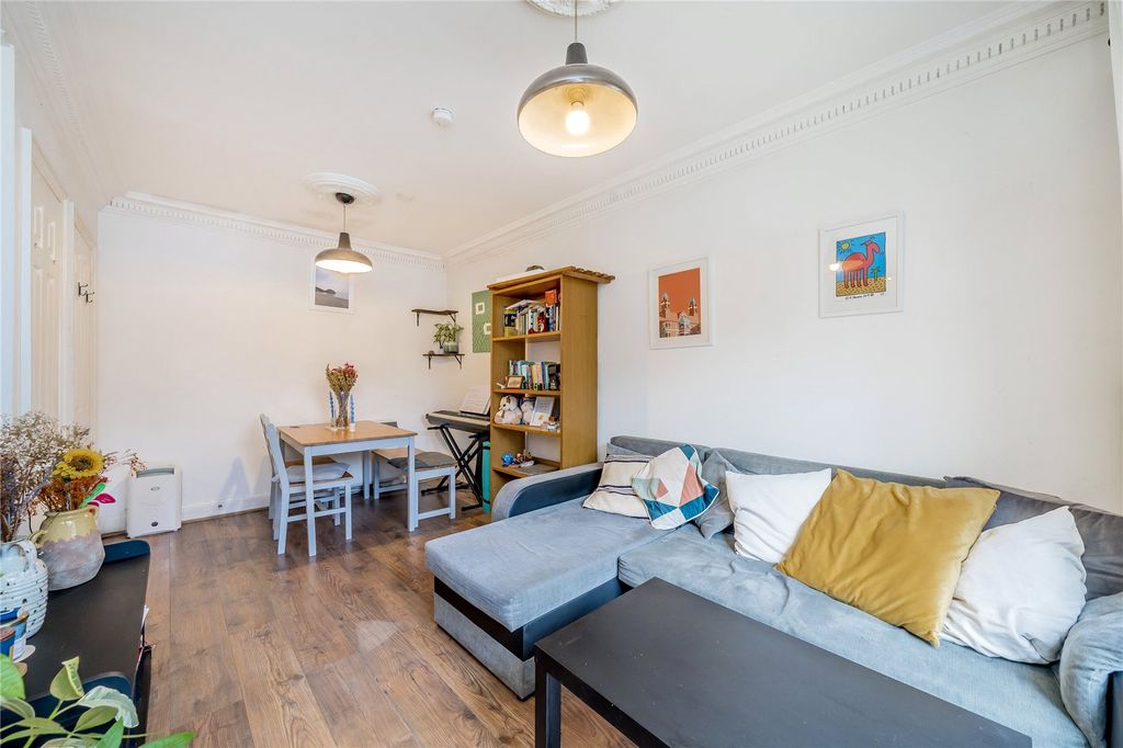 Property photo 3 of 8 Living Area