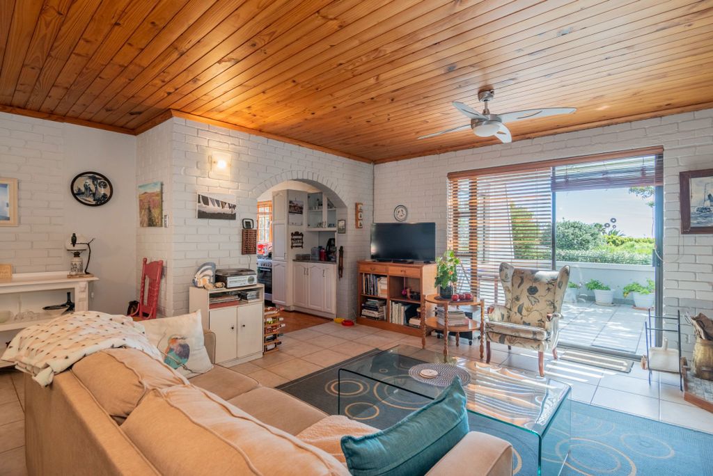 Property photo 3 of 27 Fh1722050