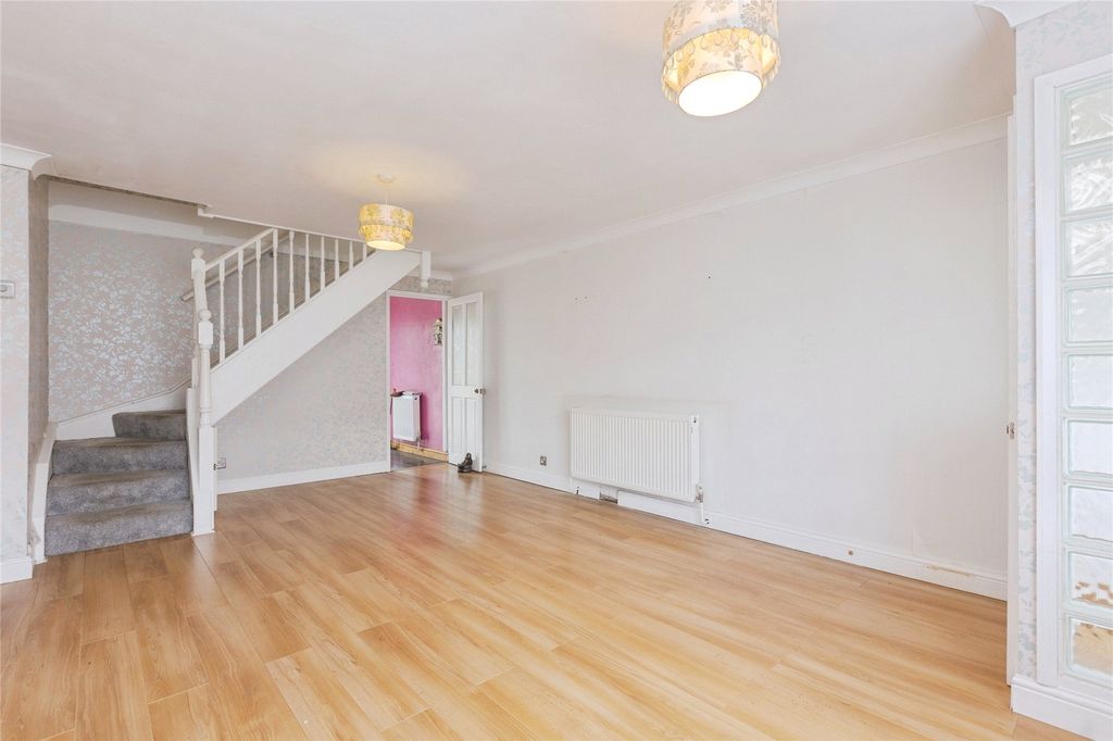 Property photo 2 of 26 Picture No. 06