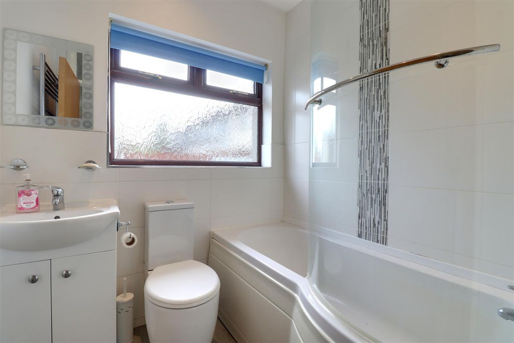 Additional image 7 of 2 bed semi-detached bungalow for sale16 Hillmount Drive, Moneyrea, Newtownards BT23