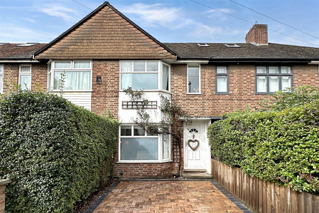 Property photo 1 of 15 Front.Jpg