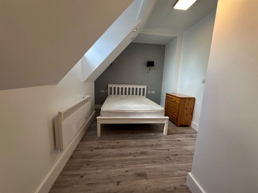 Property photo 2 of 7 Edf1Eab0-399B-492E-99A5-62Bc1Ae49F5E.Jpg