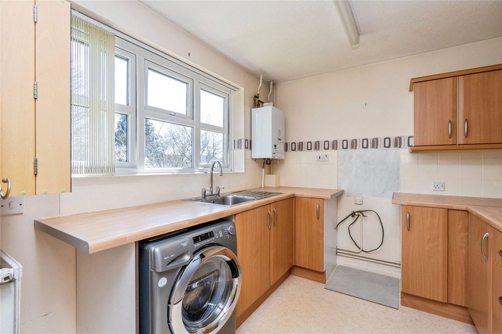 Property photo 3 of 12 Picture No. 13