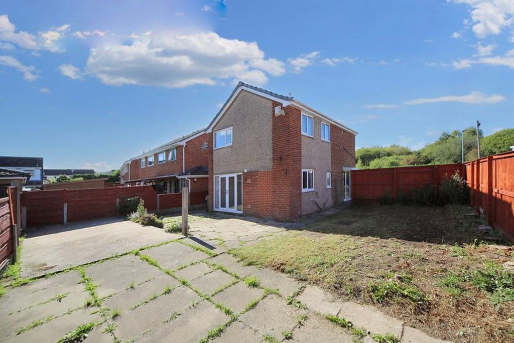 Property photo 2 of 22