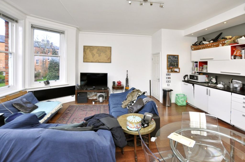 Property photo 1 of 17