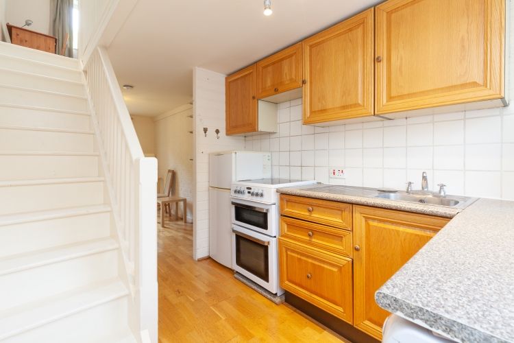 Property photo 2 of 6 191546