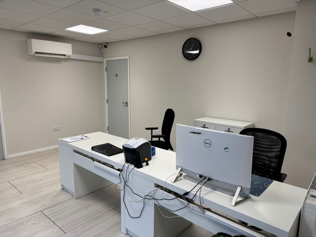 Property photo 2 of 9 Photo 1