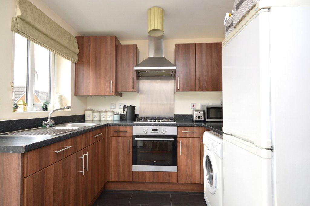 Property photo 3 of 12 Picture No. 19