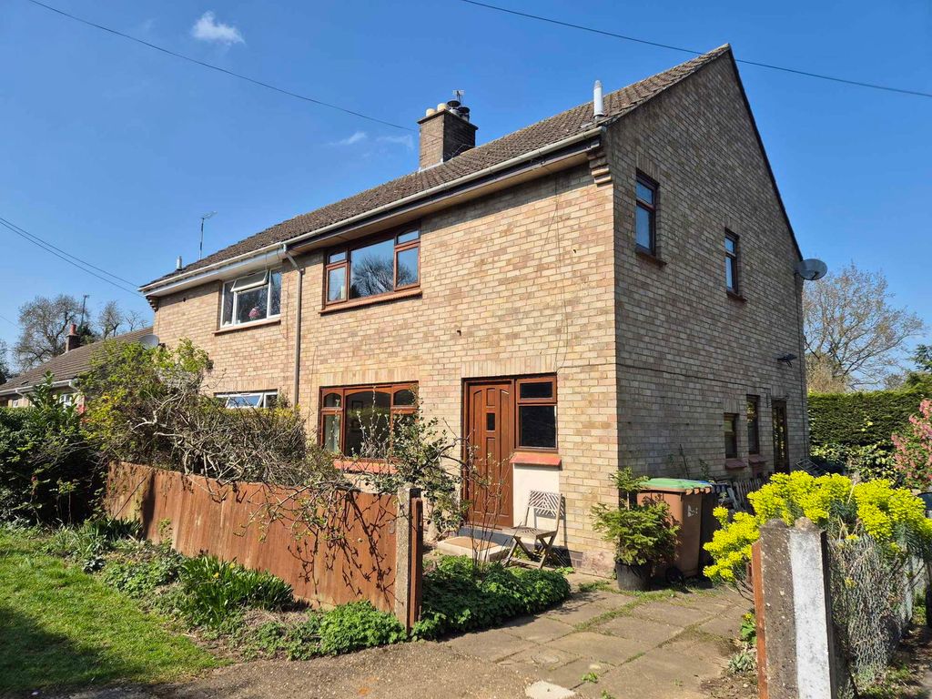 Property photo 1 of 18