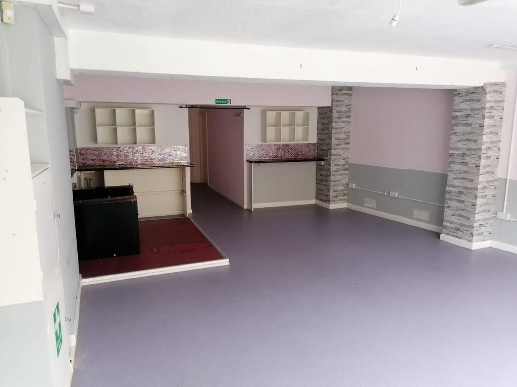 Property photo 2 of 4