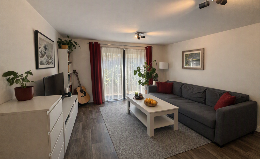 Property photo 1 of 6 Living Room
