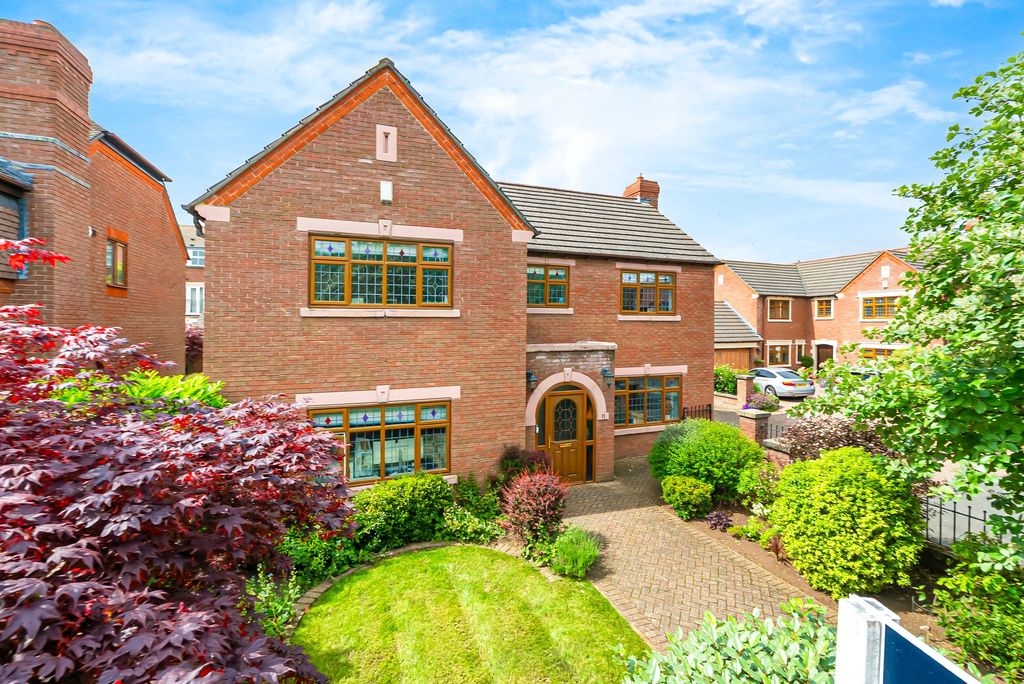Property photo 1 of 34