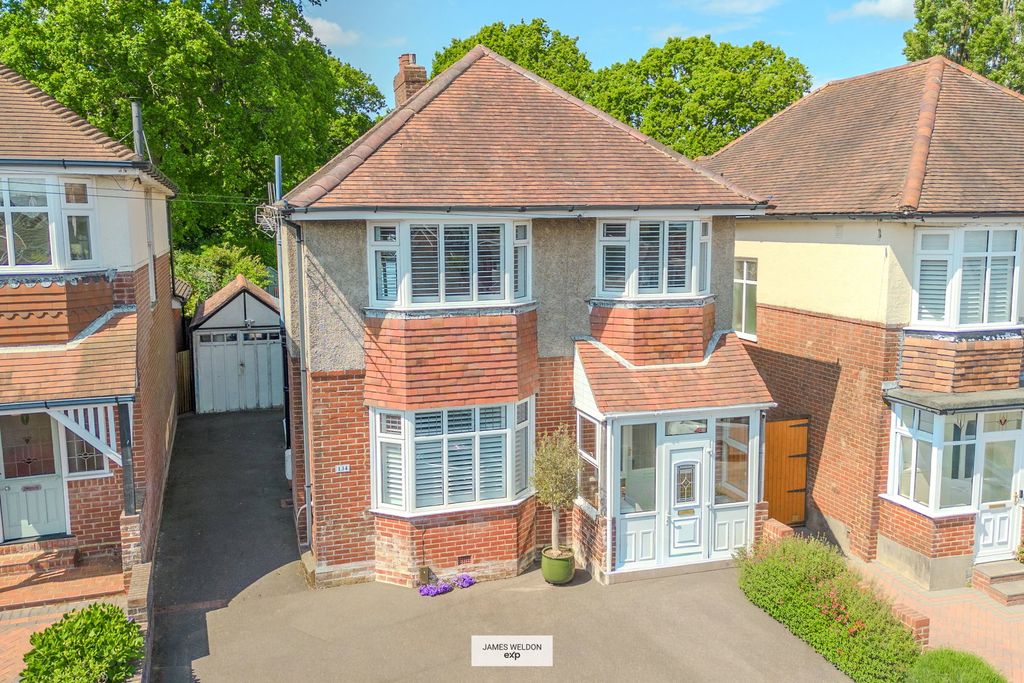Property photo 1 of 20