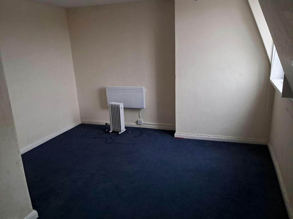 Property photo 3 of 4 1000001385.Jpg