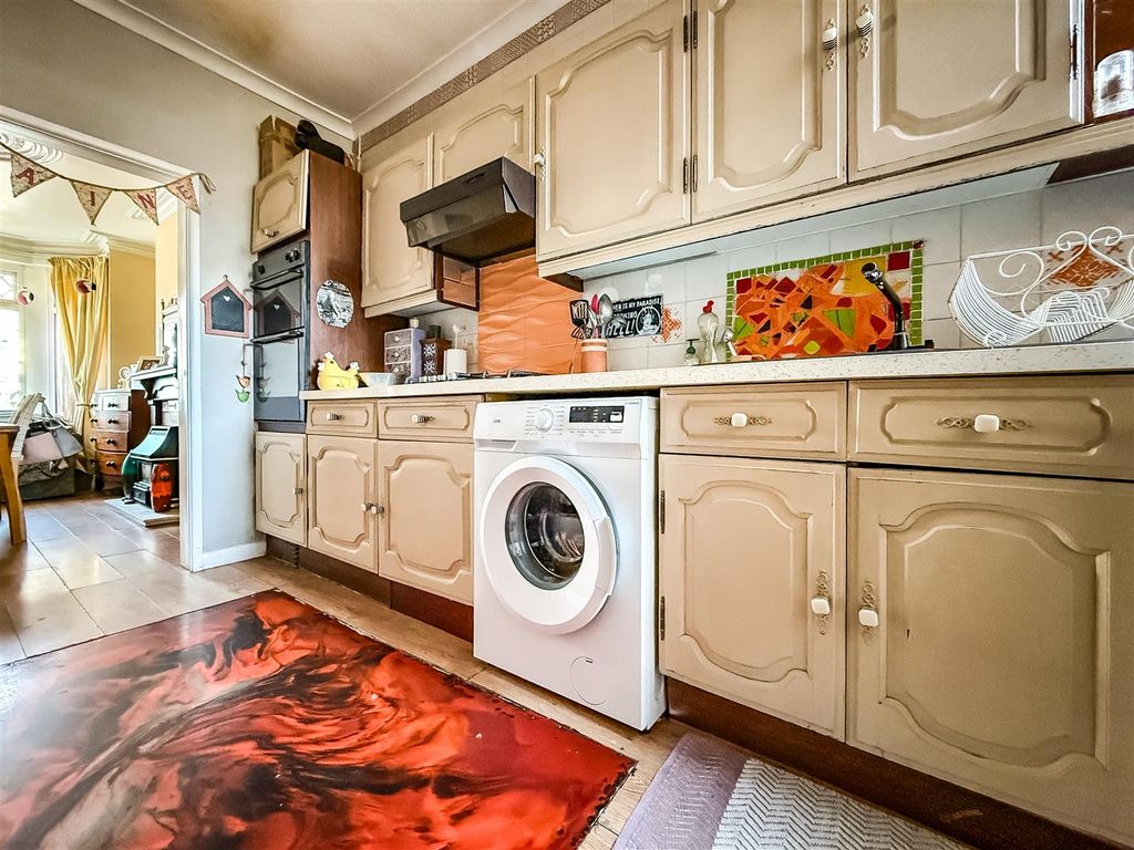 Property photo 3 of 18 Img_9081.Jpg