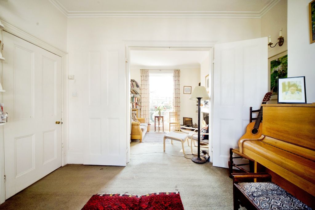 Property photo 3 of 20 Photo #3