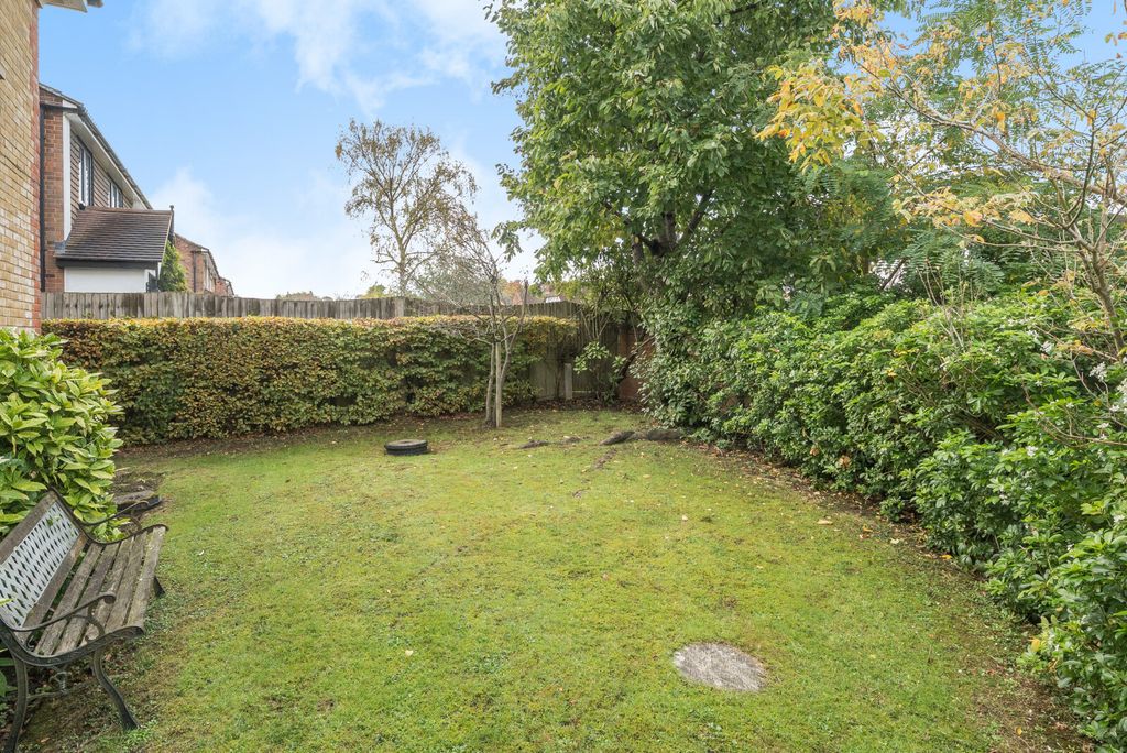 Property photo 3 of 14 1370212-6-68F89c9...