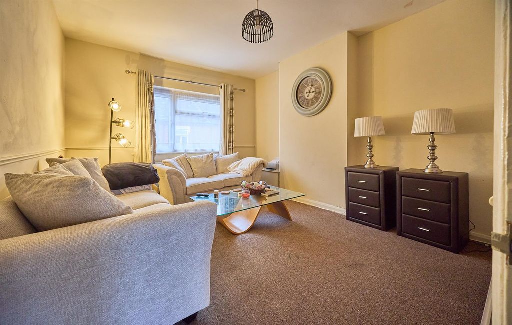 Property photo 2 of 5 Lounge Dining Room To Rear