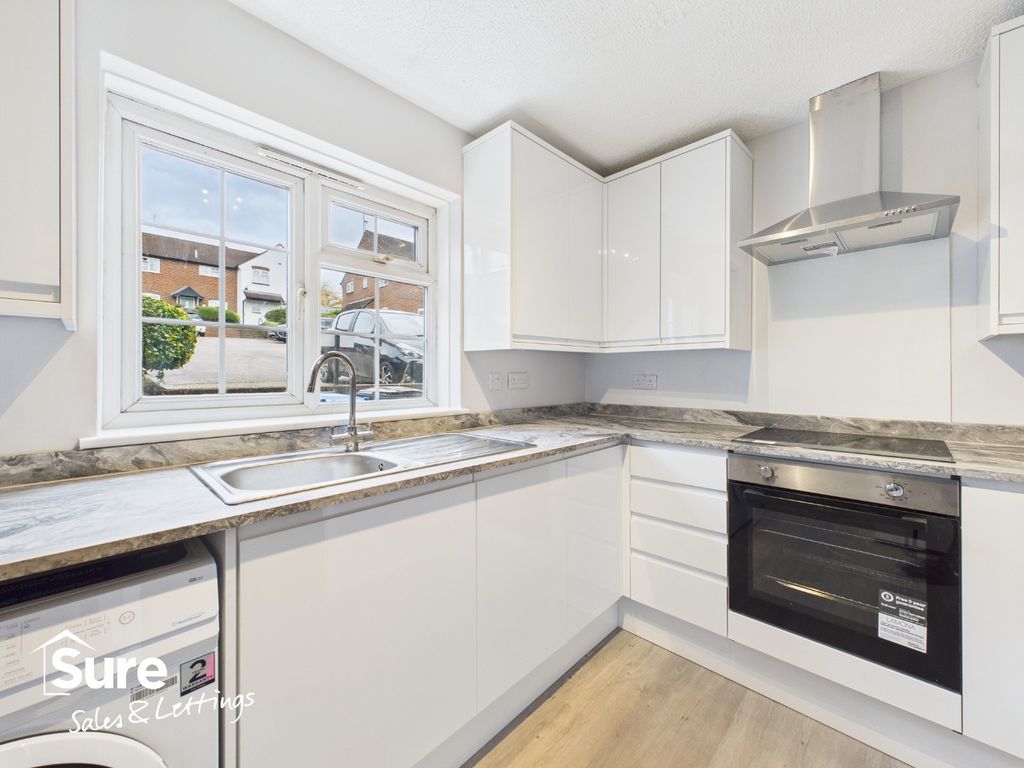 Property photo 2 of 16 1001062