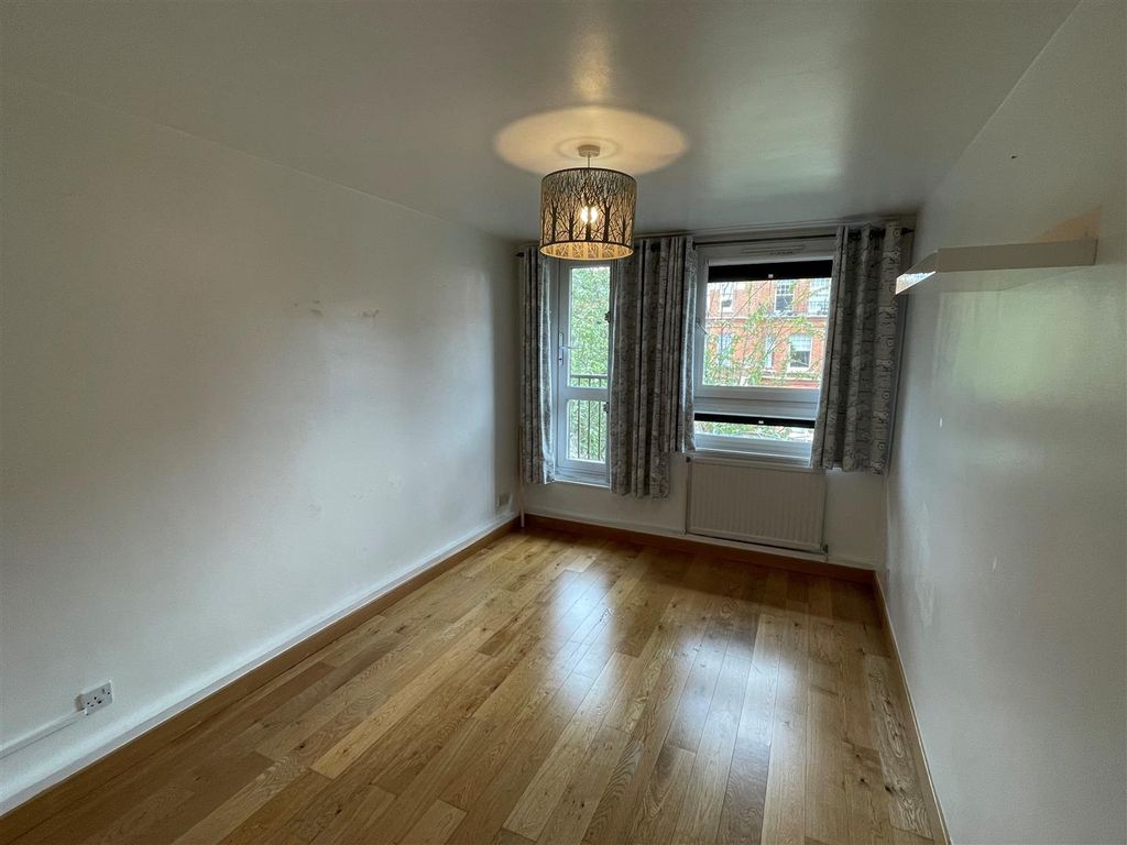 Property photo 3 of 9 Bedroom One