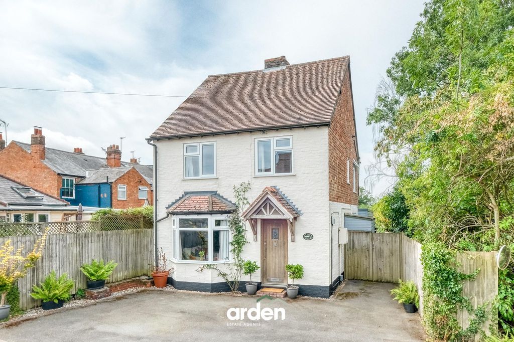 Property photo 1 of 17