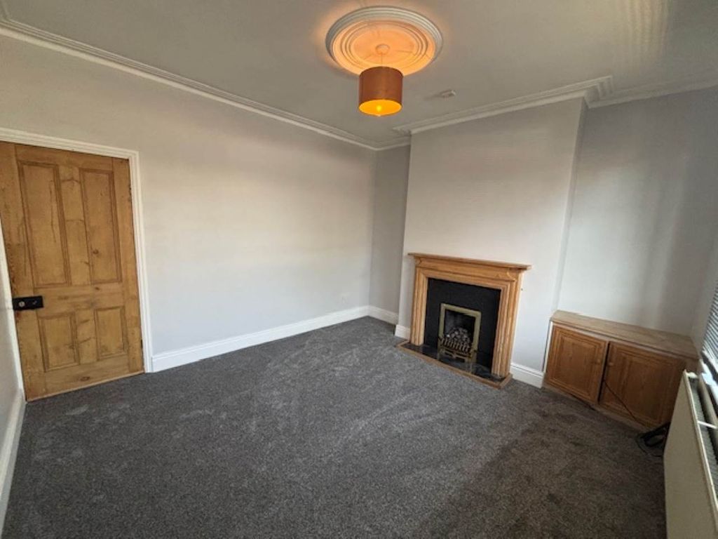 Property photo 2 of 18 Image21