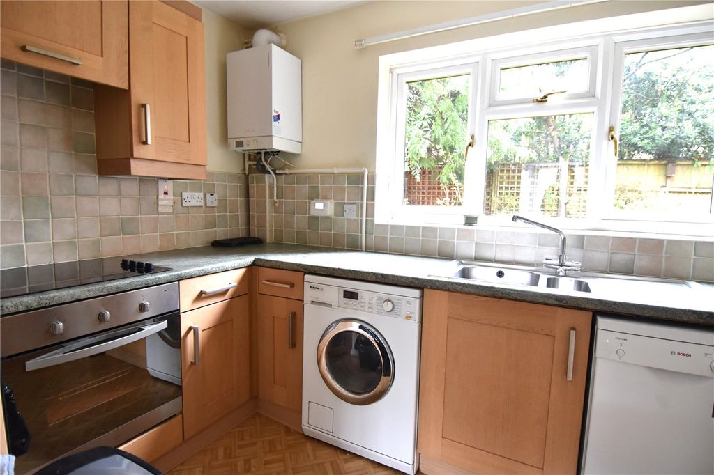 Property photo 2 of 10 Picture No. 07