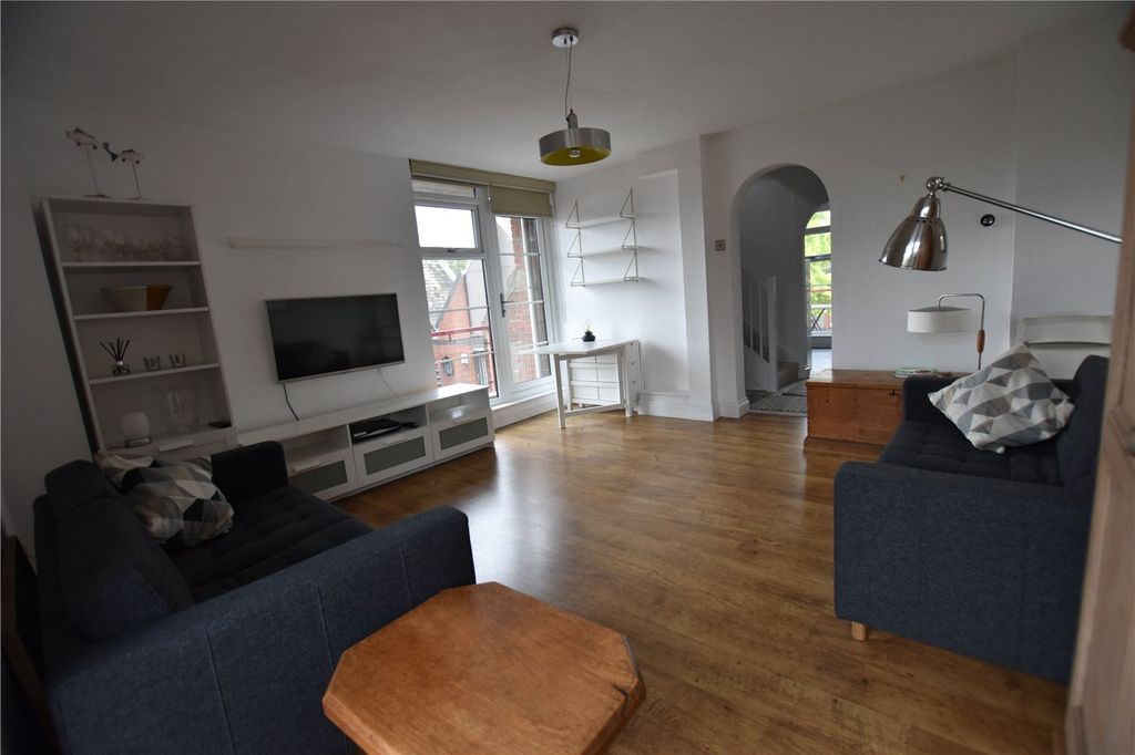 Property photo 3 of 10 Picture No. 10