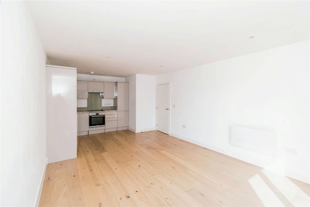 Property photo 3 of 11 Picture No. 11