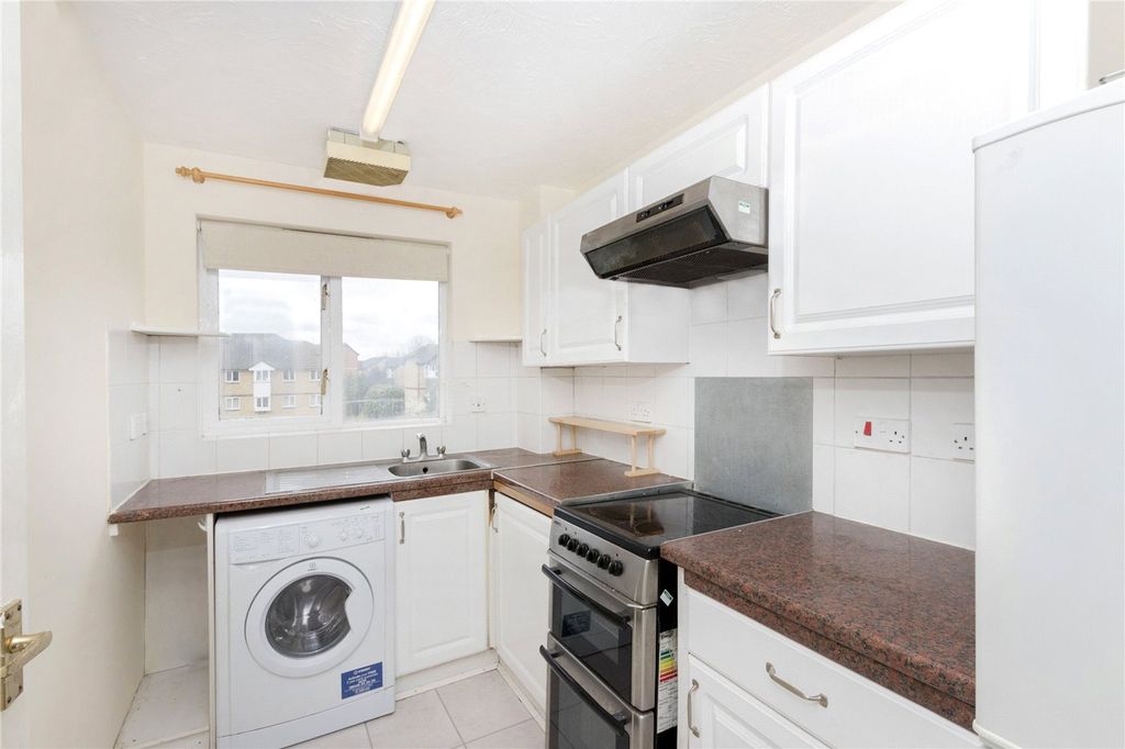 Property photo 2 of 6 Picture No. 03