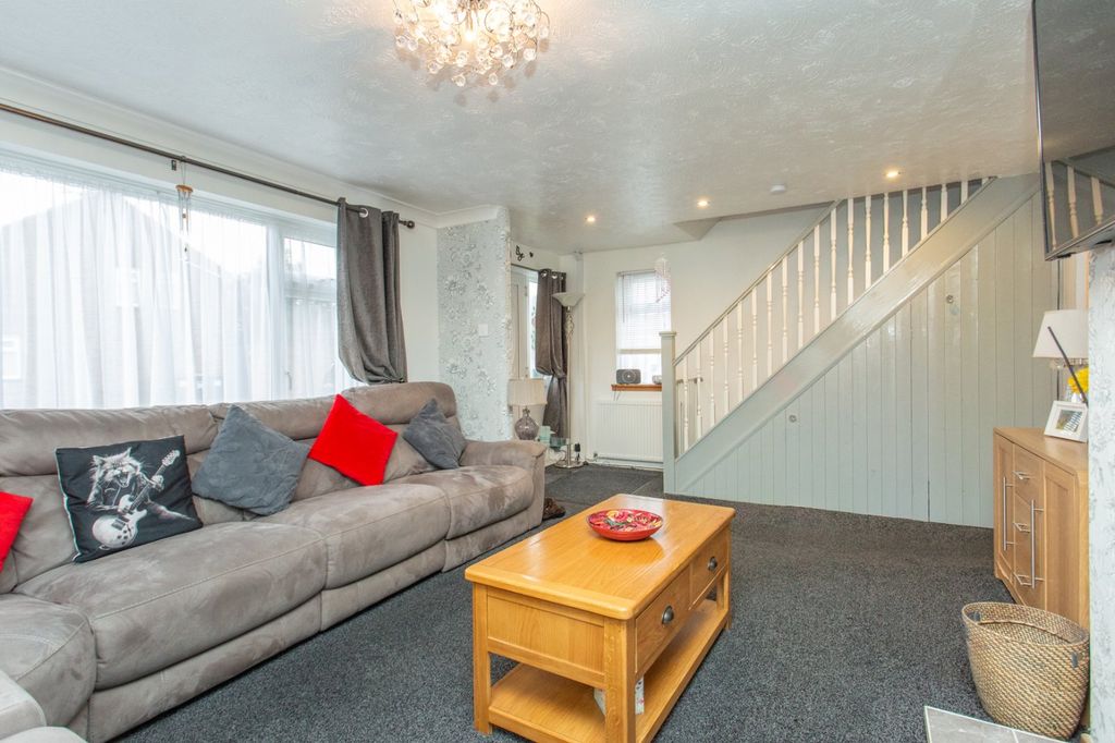 Property photo 2 of 13 Picture 2