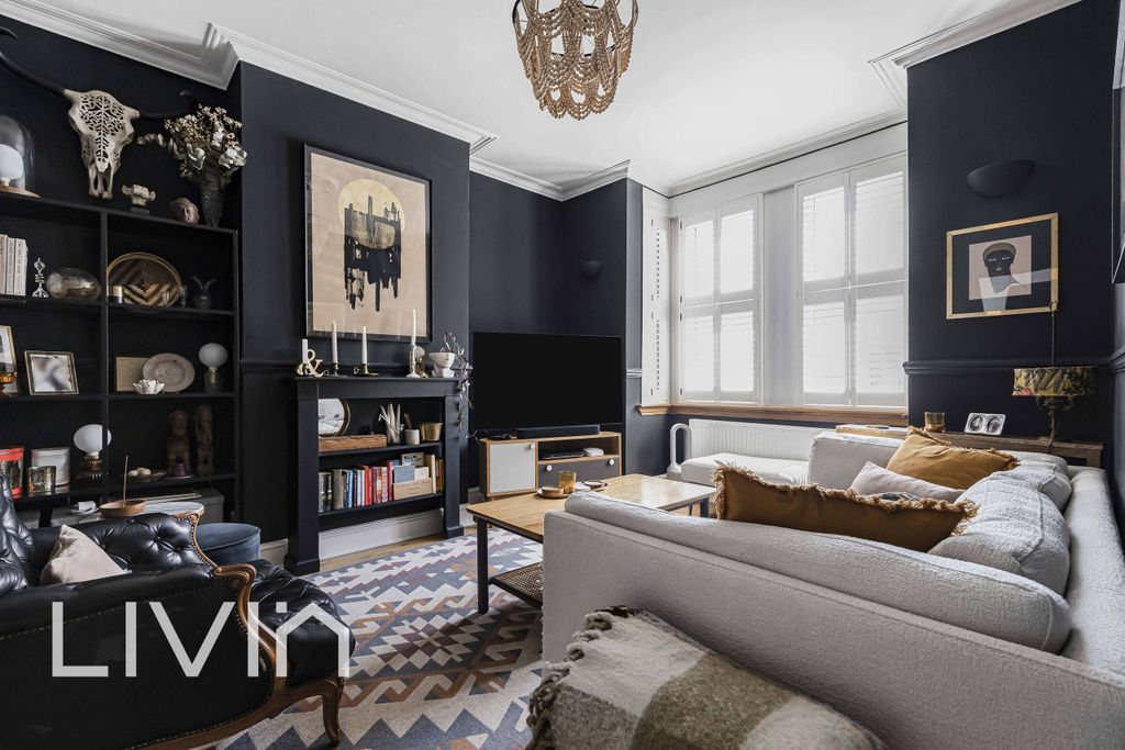 Property photo 1 of 31 025A7951