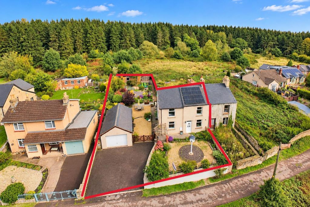 Property photo 1 of 35