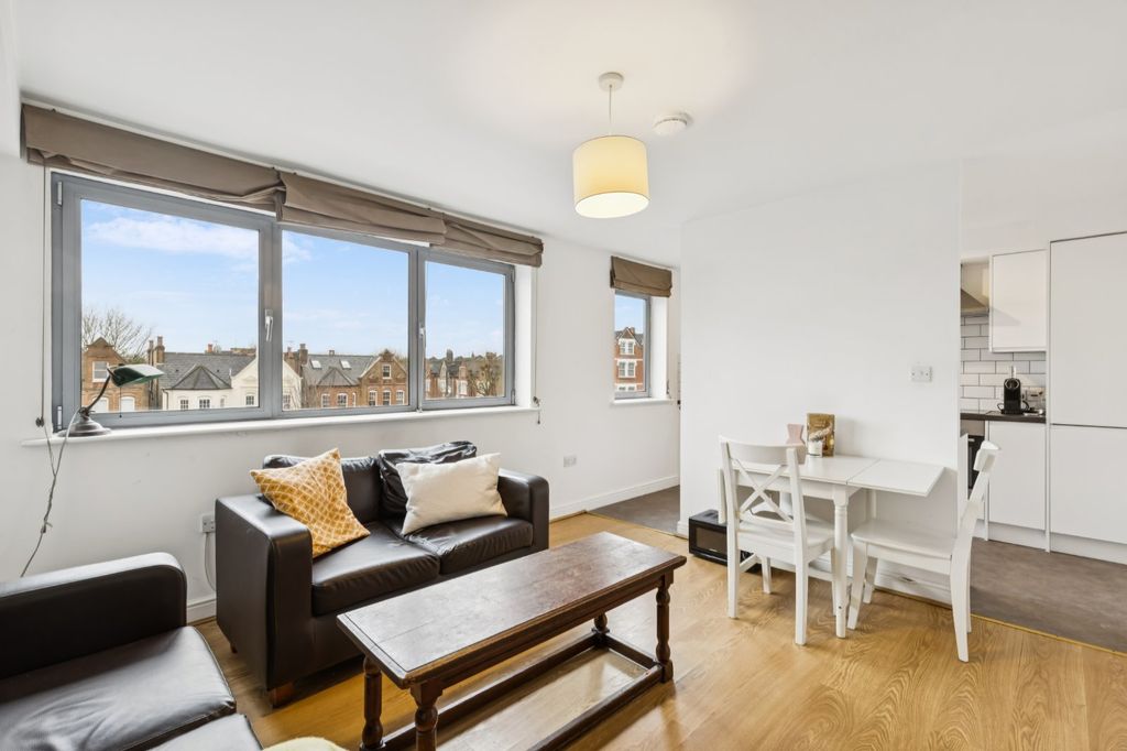 Property photo 1 of 16