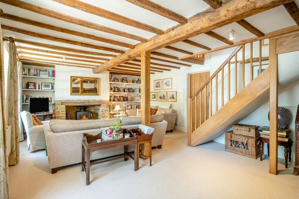 Property photo 2 of 12 Picture No. 03