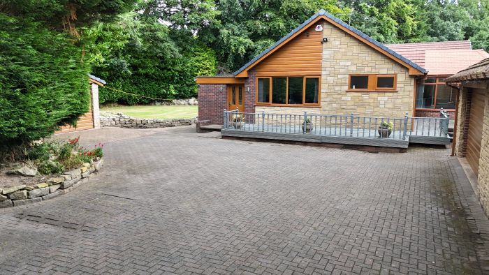 Property photo 1 of 64