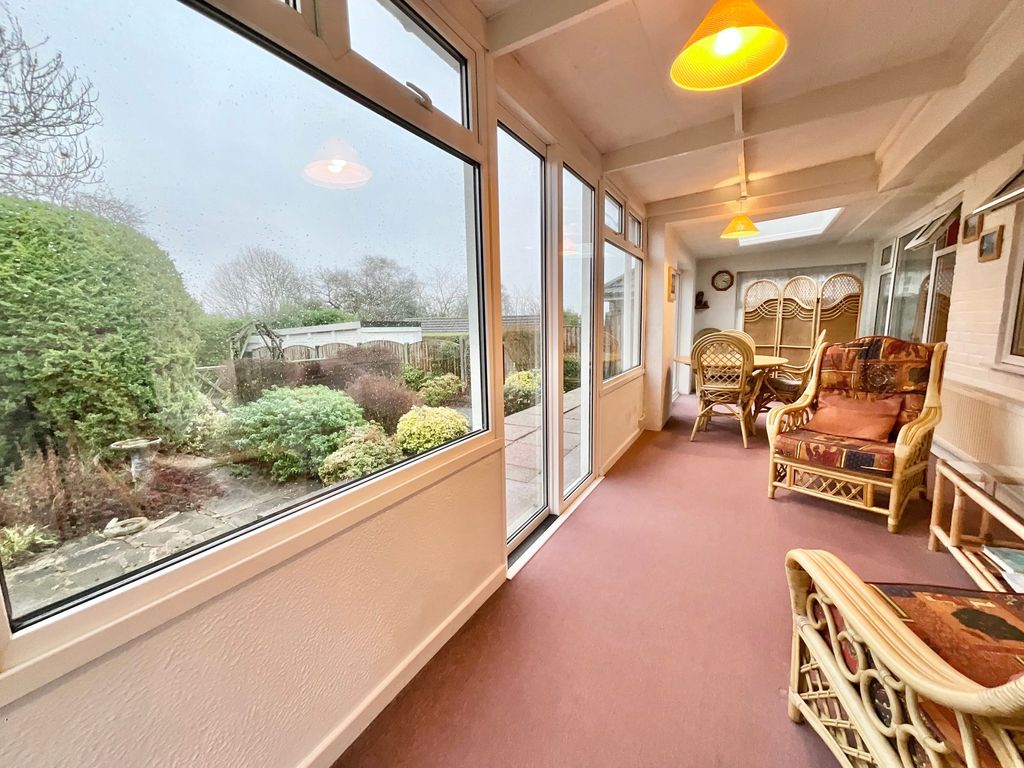 Property photo 3 of 28