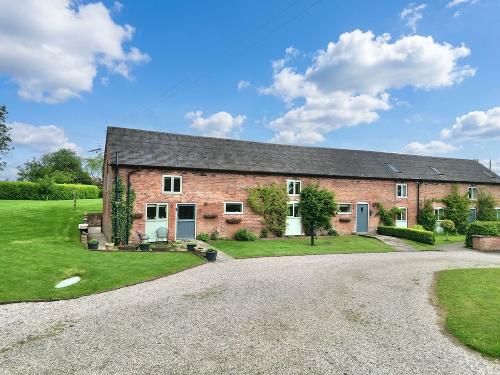 Property photo 1 of 35