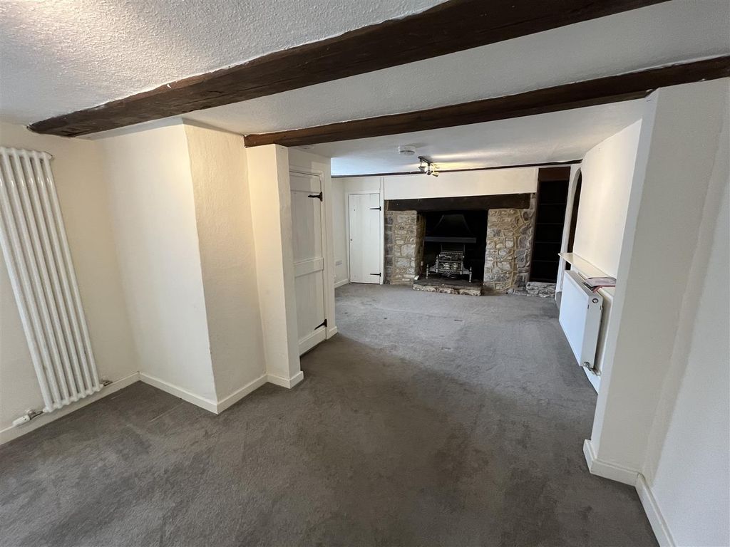 Property photo 3 of 10 Living Room/Dining Room