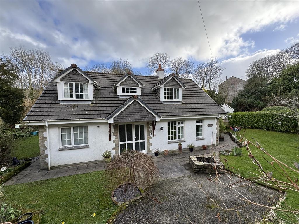 Property photo 2 of 32 Front Elevation