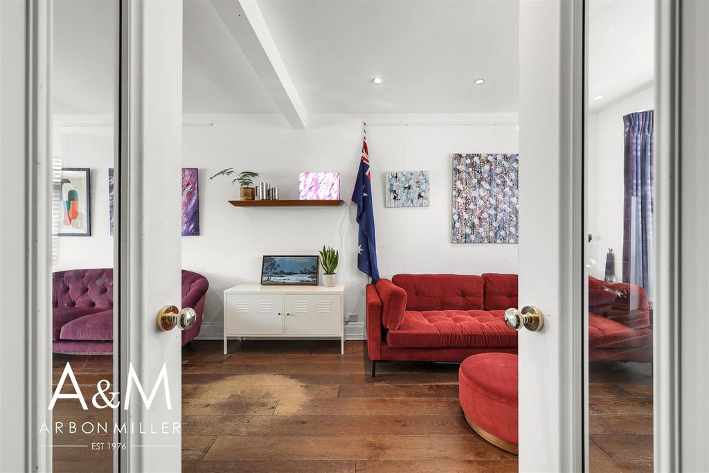 Property photo 3 of 31 4D4A1685.Jpg