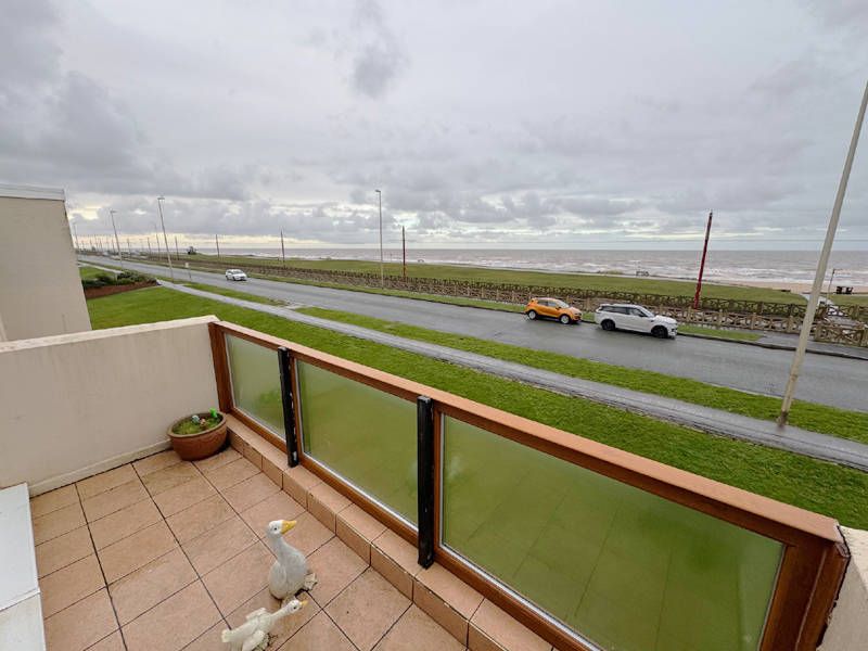 Property photo 2 of 20 Balcony