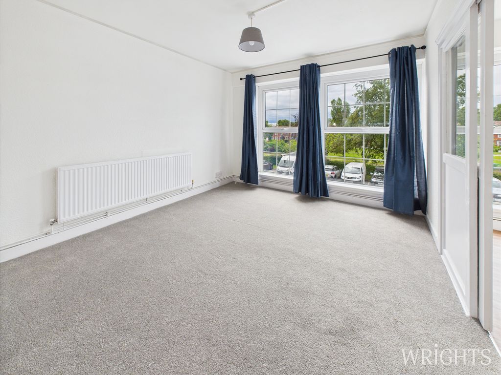 Property photo 3 of 7 Cam02796G0-Pr0422-Still003